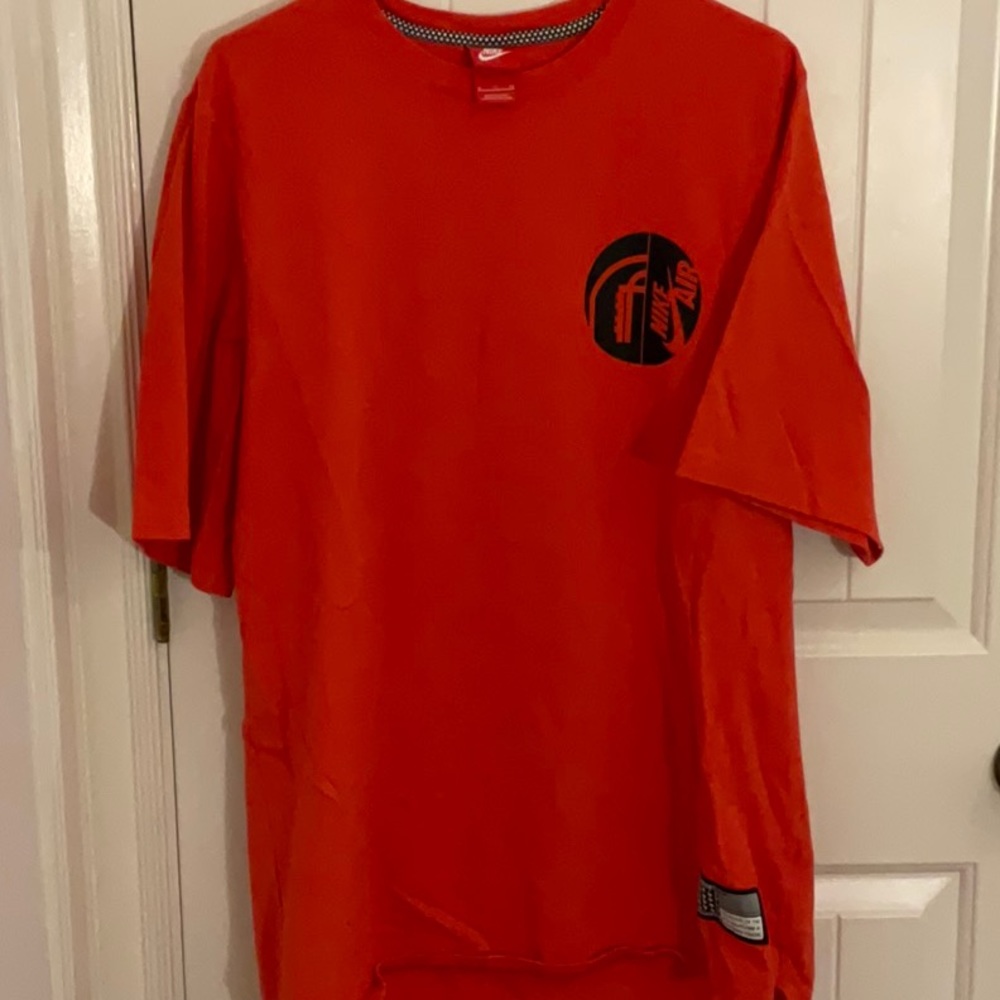 Nike shirt xl